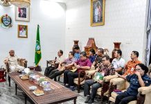 Gunung Sitoli Capai Target UHC, Wagub Surya Minta Pelayanan Kesehatan Terus Diperkuat
