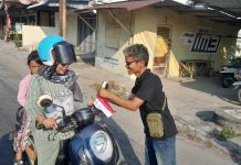 IWO Karimun Bagikan Ratusan Bendera Merah Putih, Semarak Kemerdekaan Menggema di Jalanan
