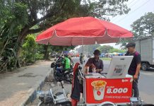 Bermodal Tenaga dan Konsistensi Rasa, Syahri Jalani Hari sebagai Penjaja Kopi Keliling di Medan