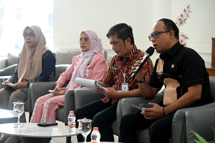 Konpres BKAD- 3.jpg